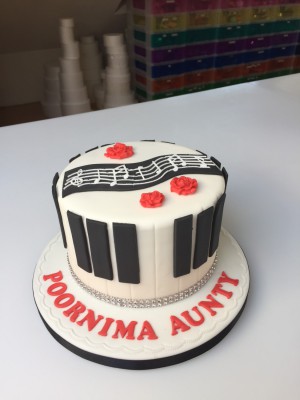 Feesttaarten - Piano muziektaart Aunty
