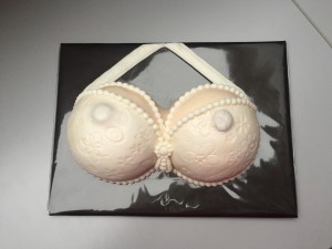 Feesttaarten - BH borstentaart