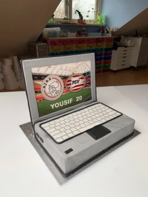 Kindertaarten - Laptop taart Kindertaarten - Laptop taart