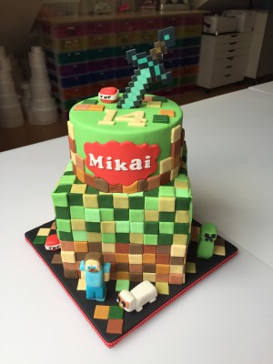 Kindertaarten - Minecraft taart Kindertaarten - Minecraft taart