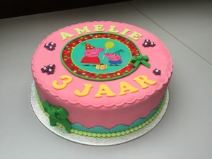 Kindertaarten - Fototaart Peppa Pig Kindertaarten - Fototaart Peppa Pig